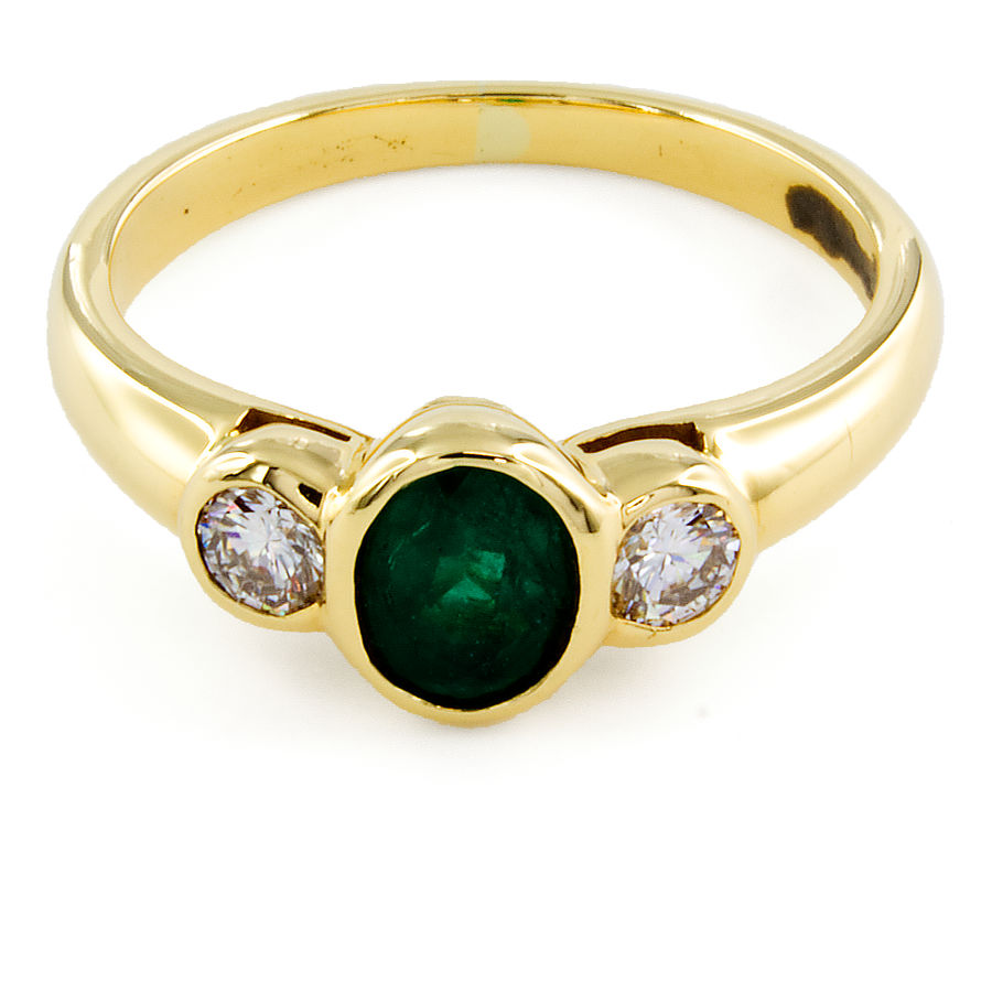 18ct gold Emerald/Diamond 3 stone Ring size K